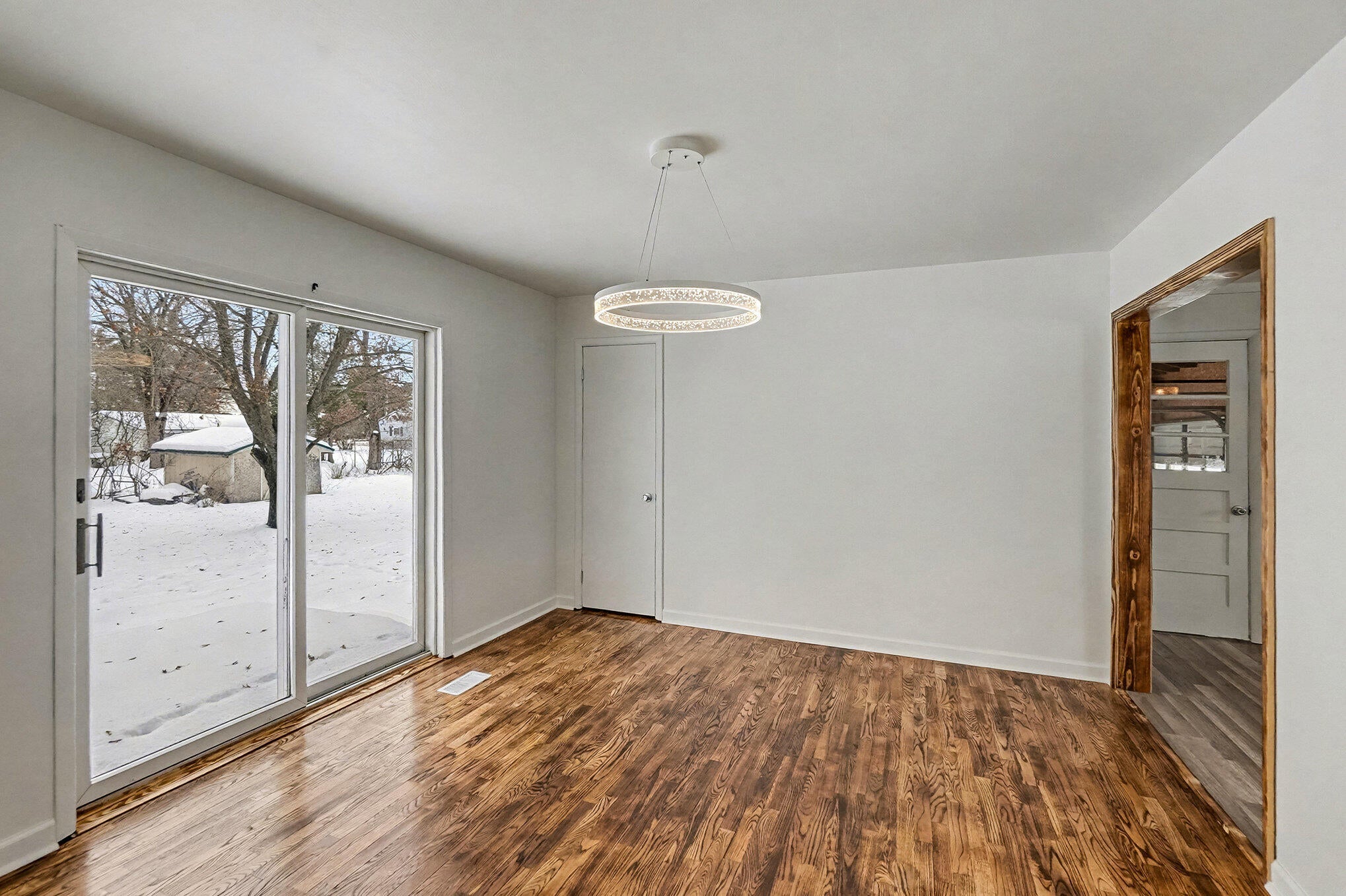 818 N Main Street