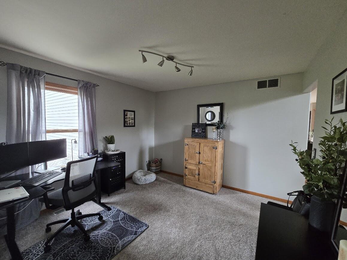 9888 Fountain Lane