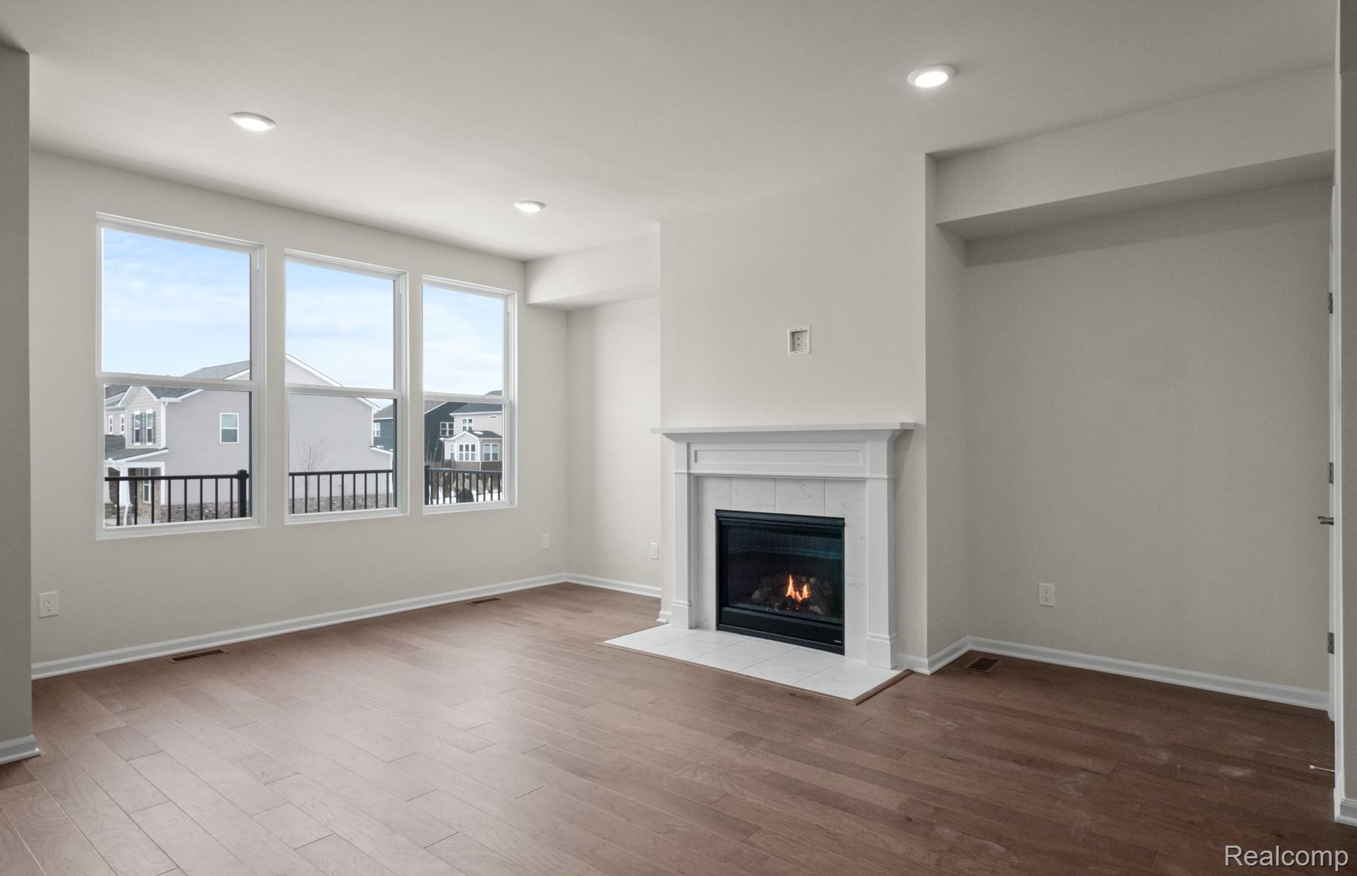 4044 Nottingham Circle