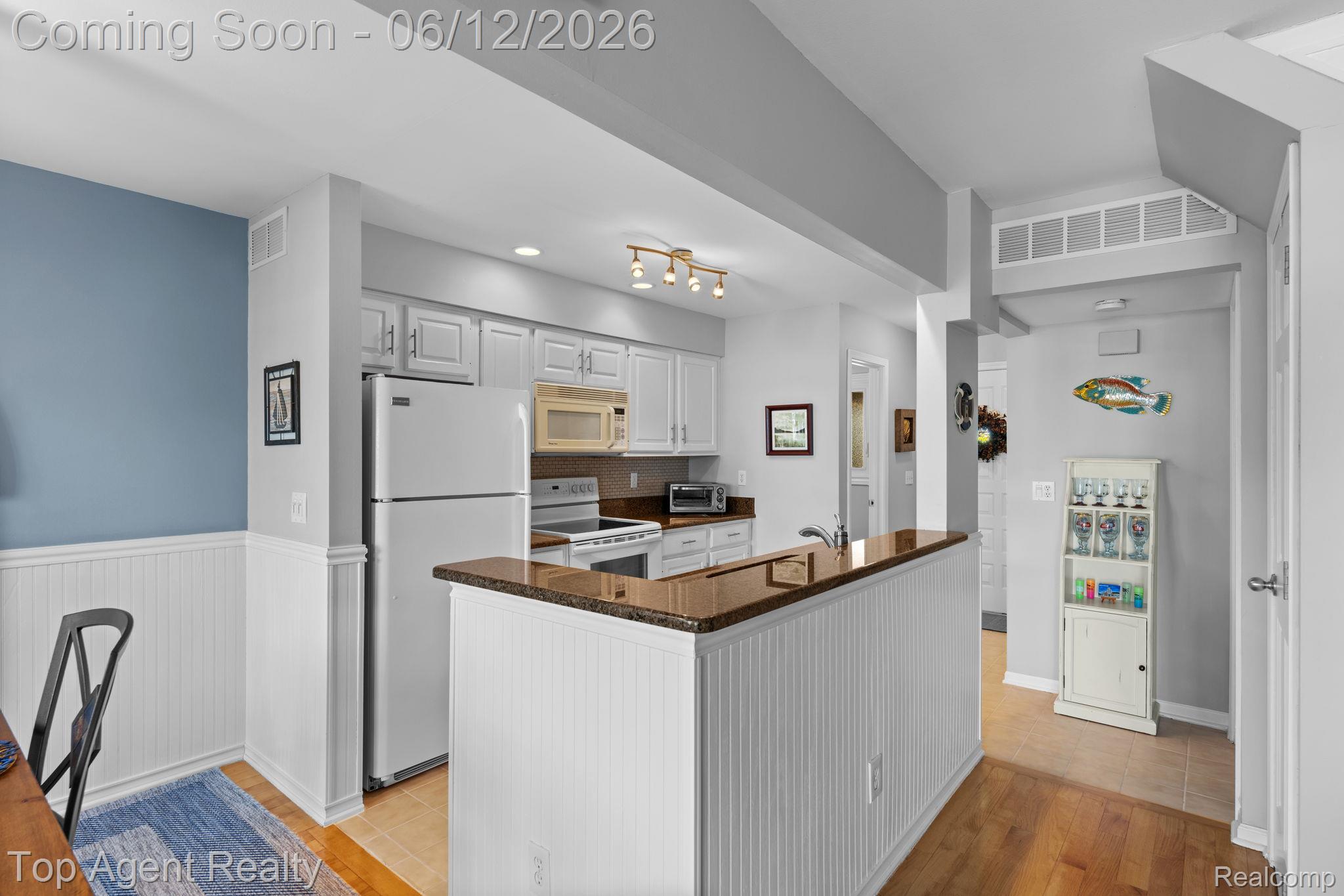 7214 Harbor Drive
