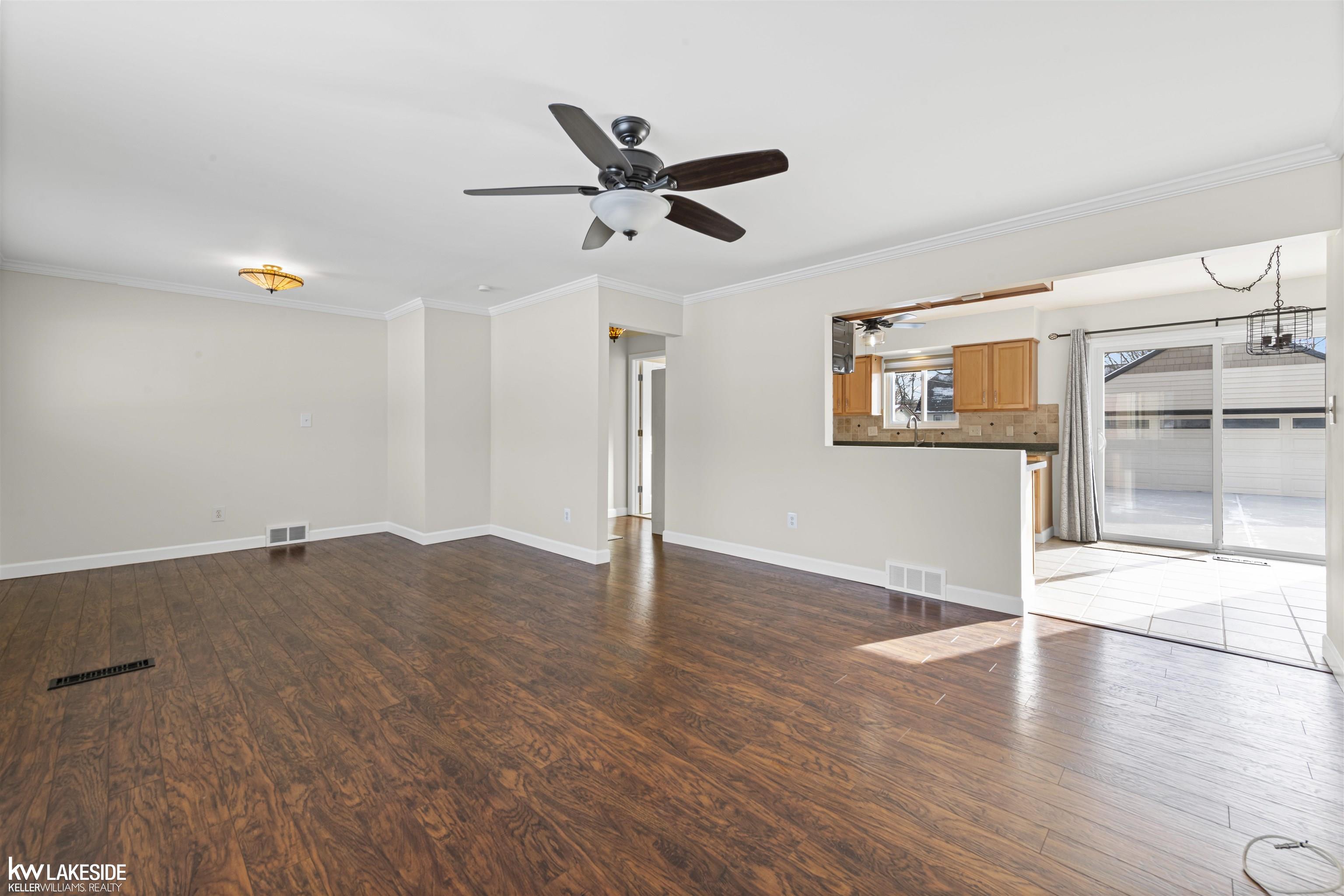 22204 Hoffman Street