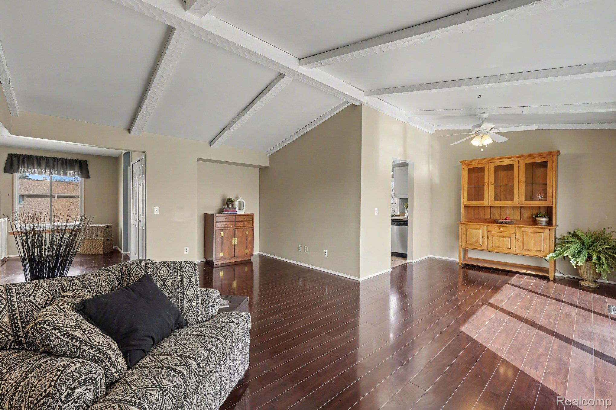 2863 Trailwood Drive