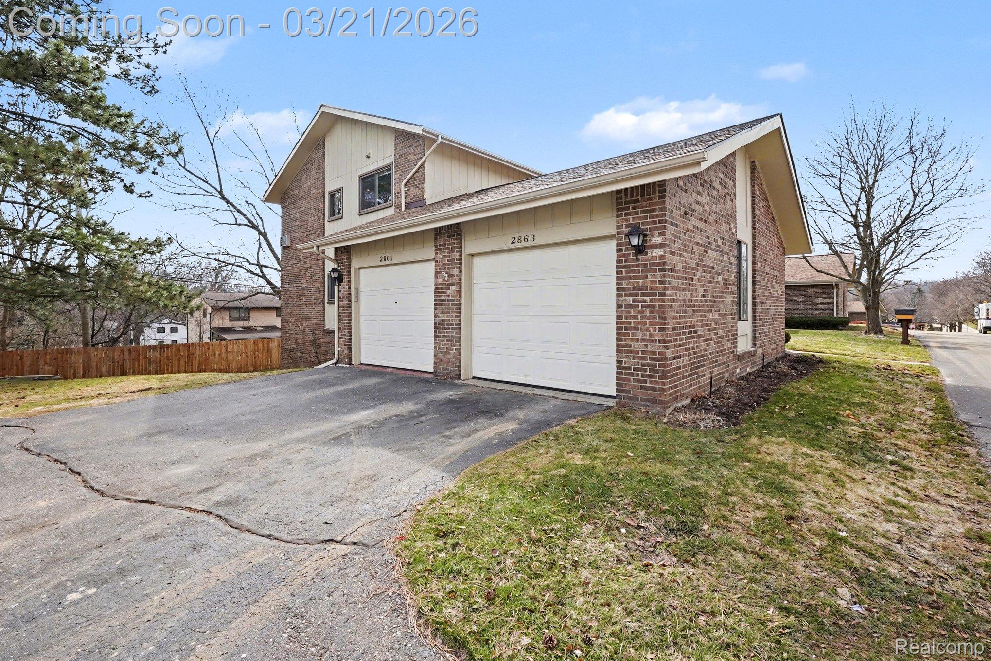 2863 Trailwood Drive