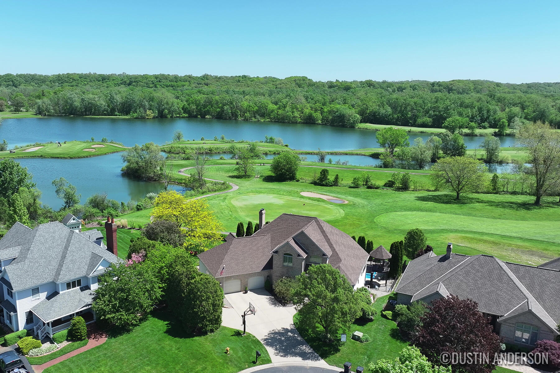8682 Wallinwood Farms Drive