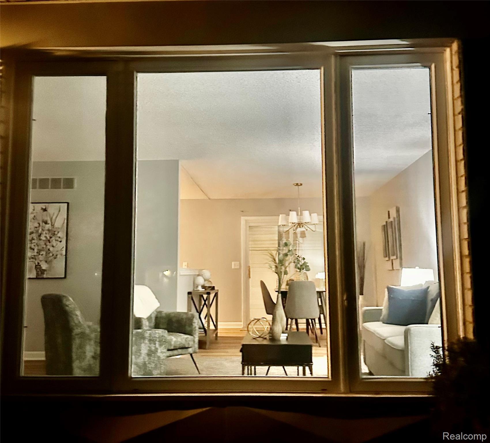 5783 Williamsburg Court