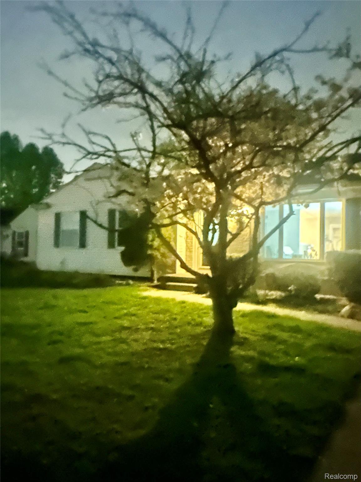 5783 Williamsburg Court