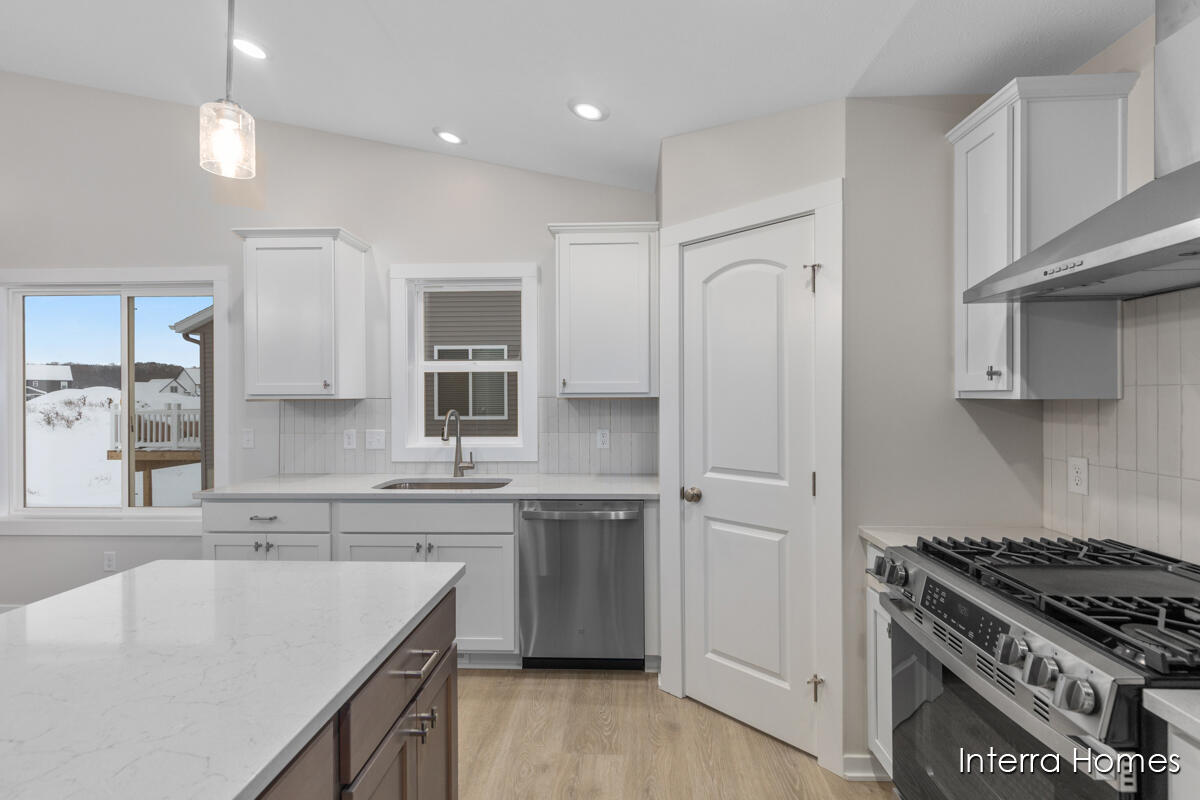 3786 Ambrosia Drive SW 23