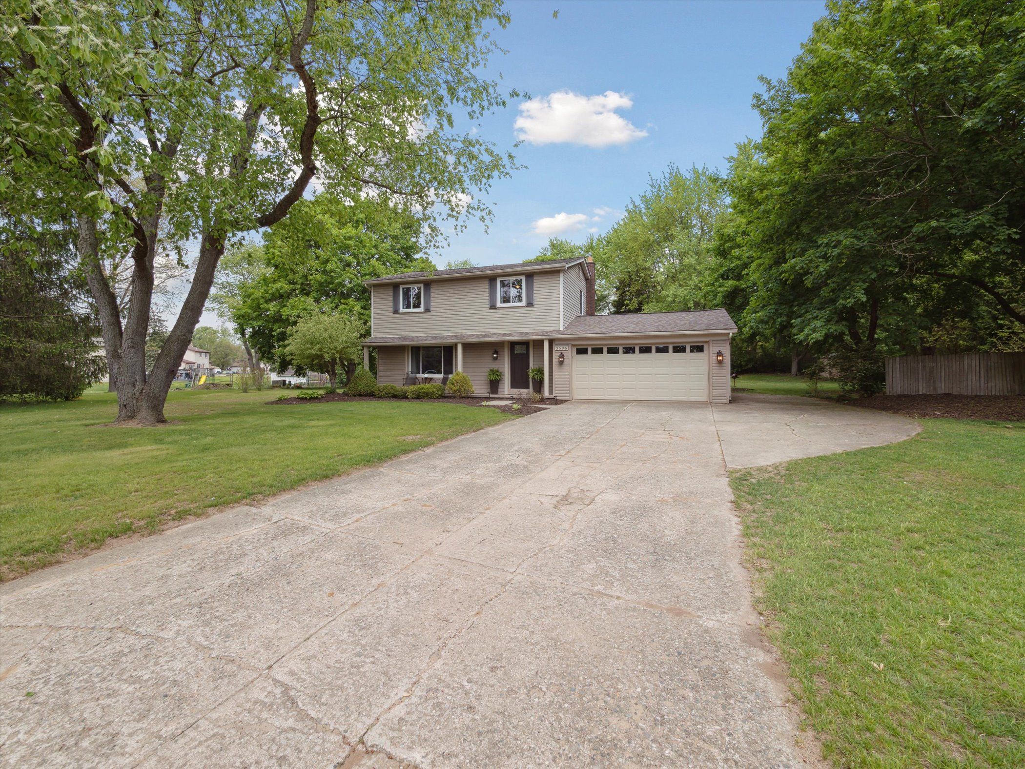 3696 MOUNT VERNON