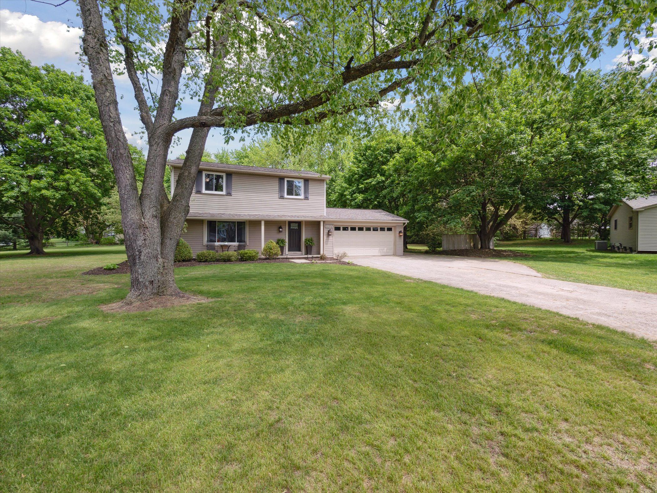 3696 MOUNT VERNON