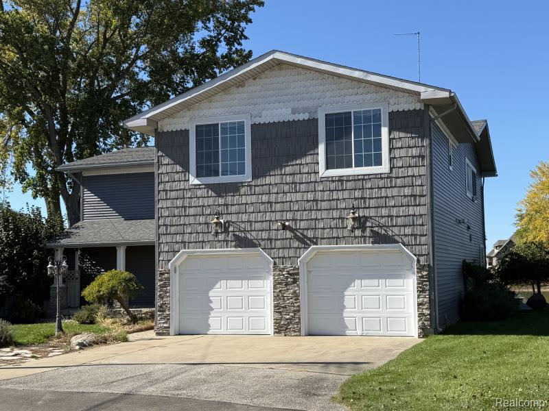 9974 Circle Drive