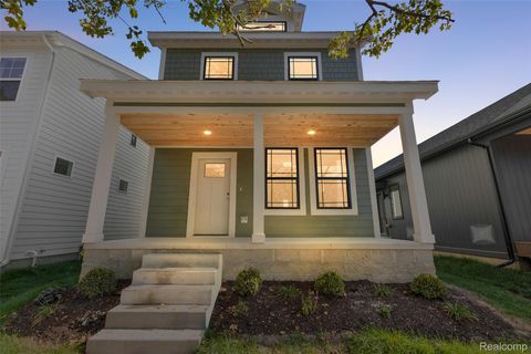 1742 Fischer Street Detroit City MI 48214