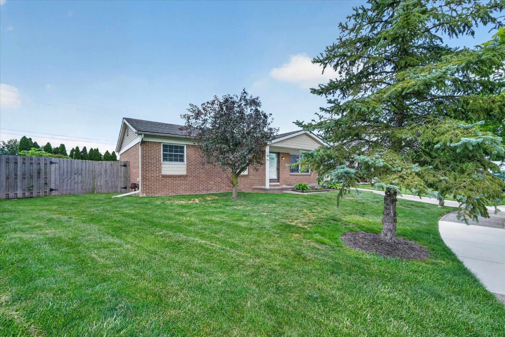 245 Roseland Drive