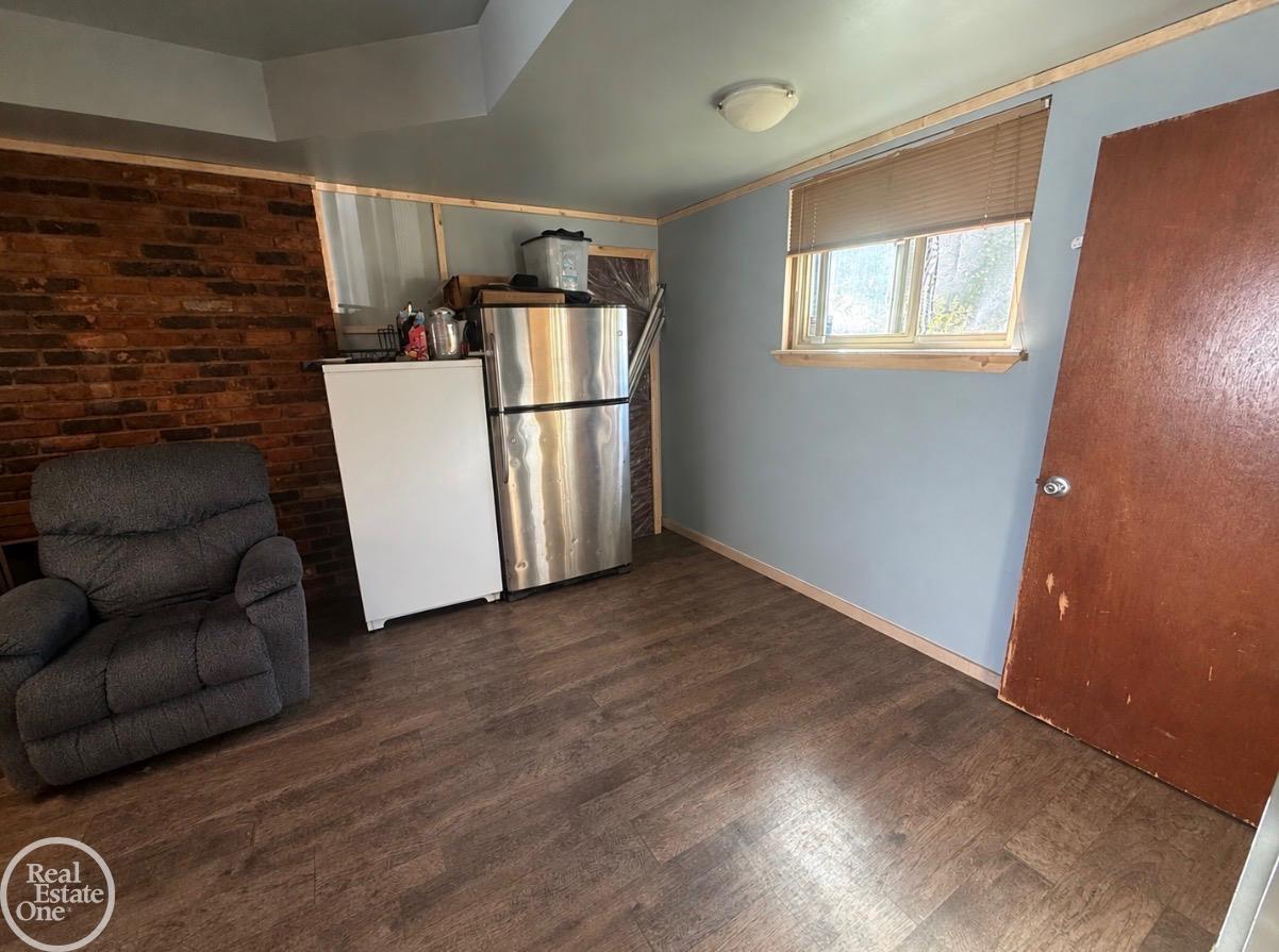 32264 Parker Circle