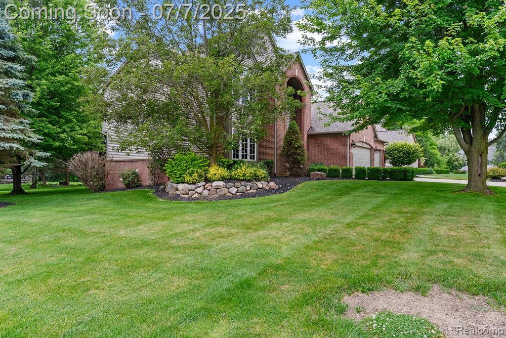 7782 Claiborne Drive