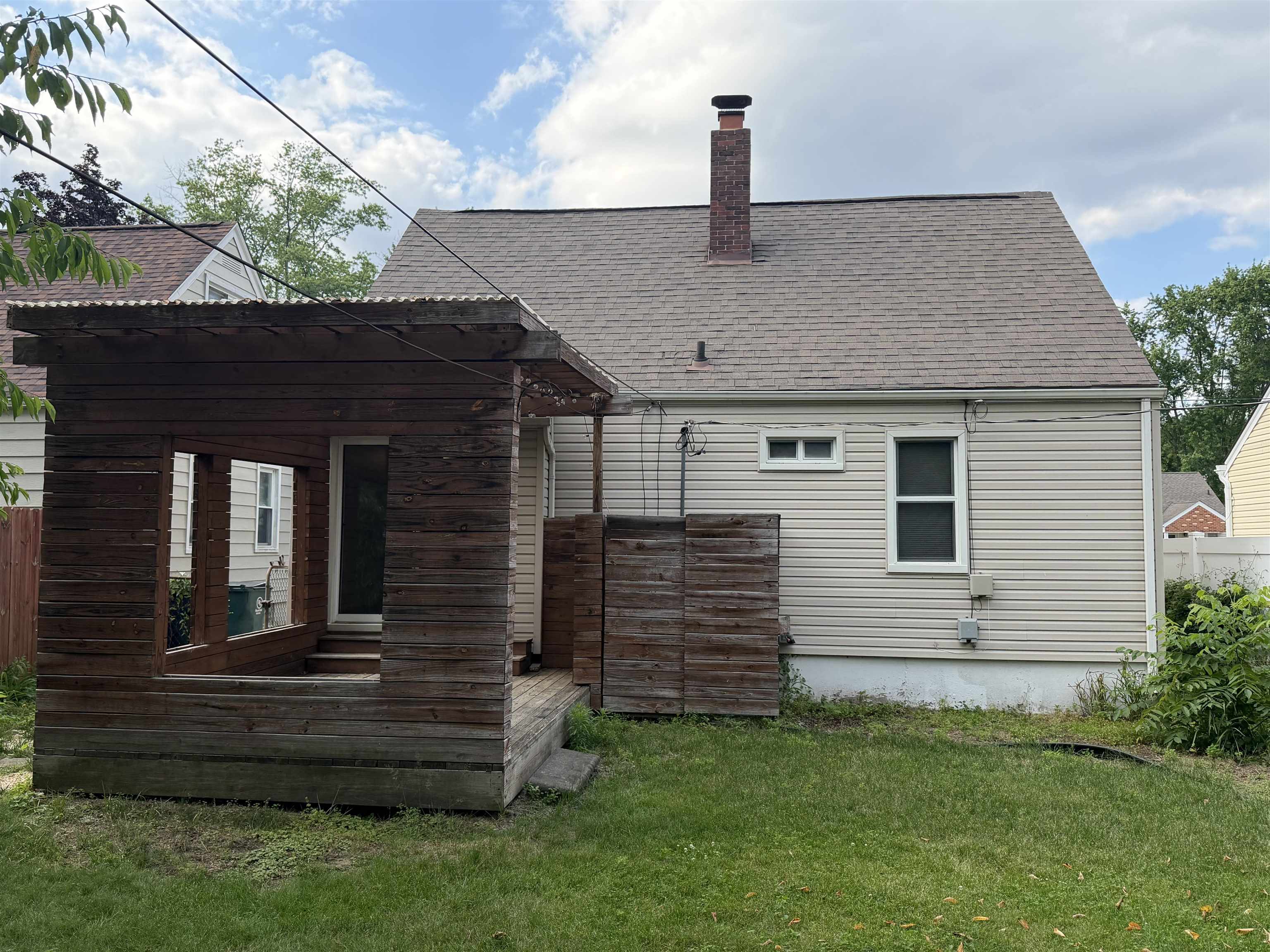 216 Linden Avenue