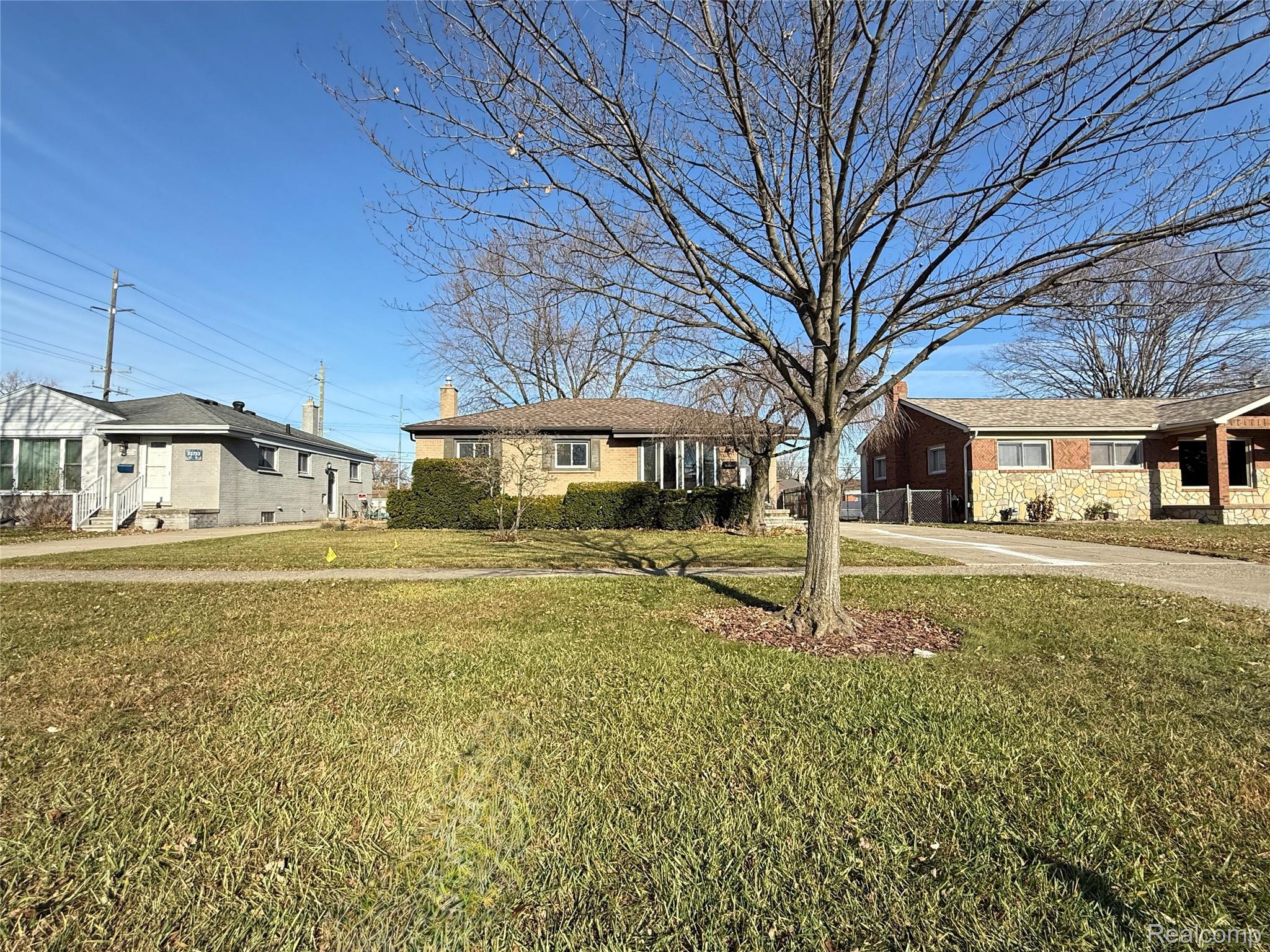 32742 Avondale Street