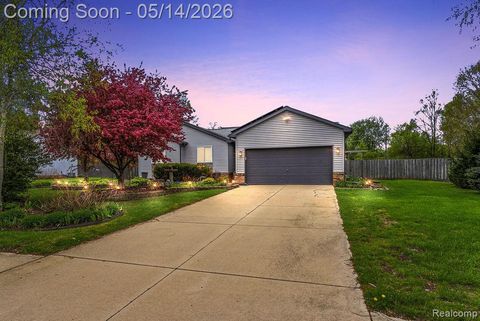 4713 Desert Bridge Court Highland Charter Township MI 48356
