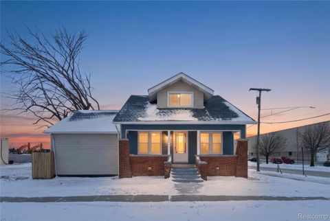 3440 E 10 Mile 10 Mile Road Warren City MI 48091