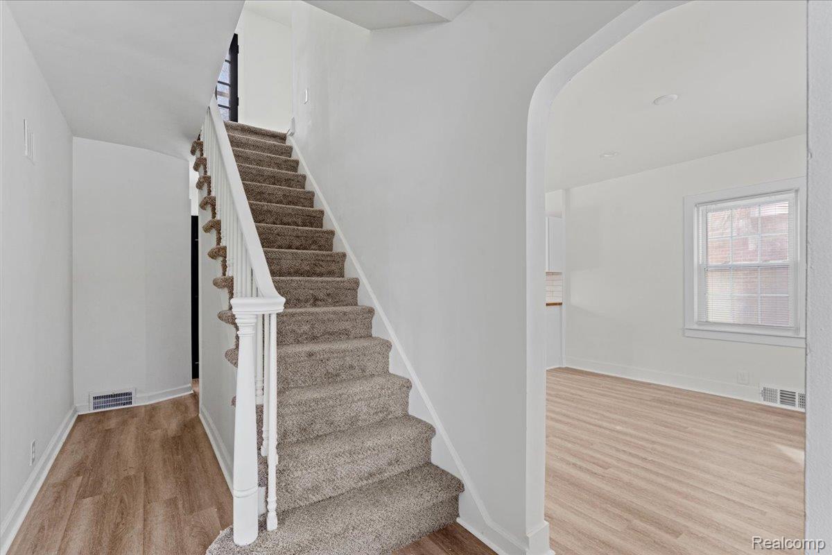 1210 Blanchard Avenue