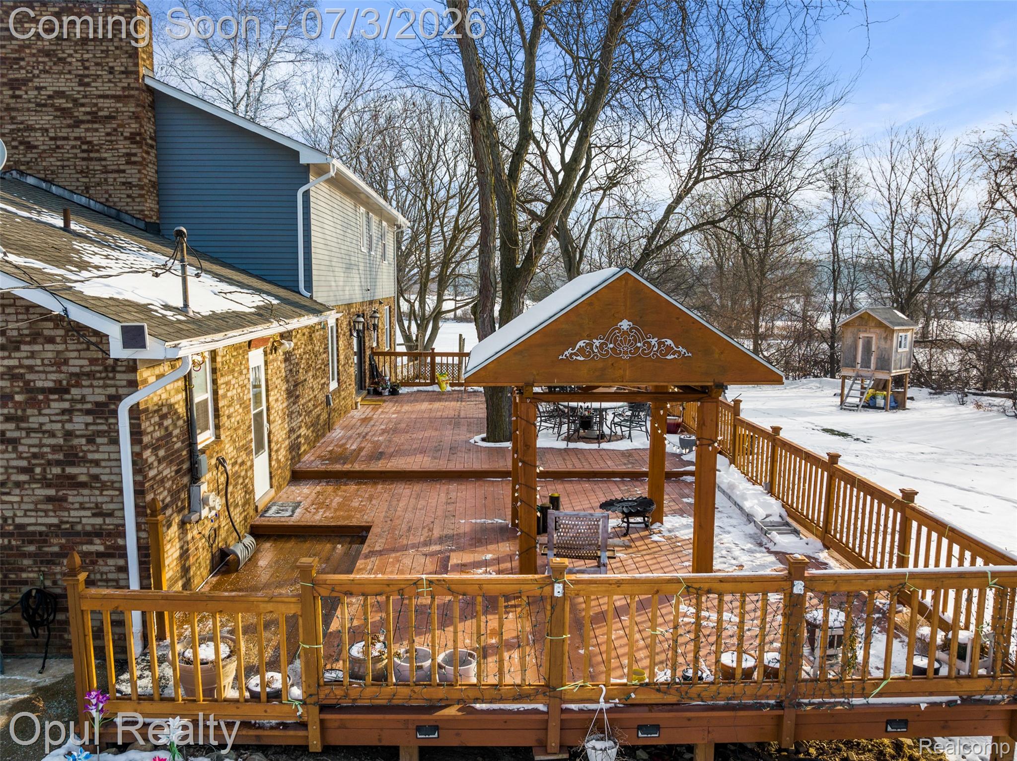 8855 Gross Road
