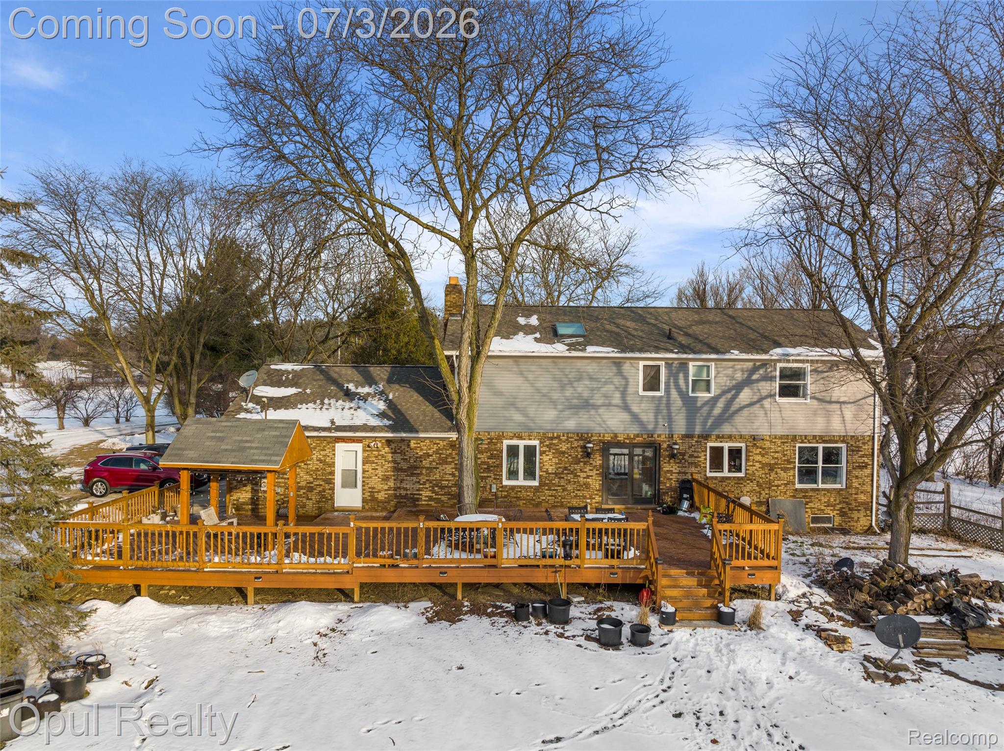 8855 Gross Road