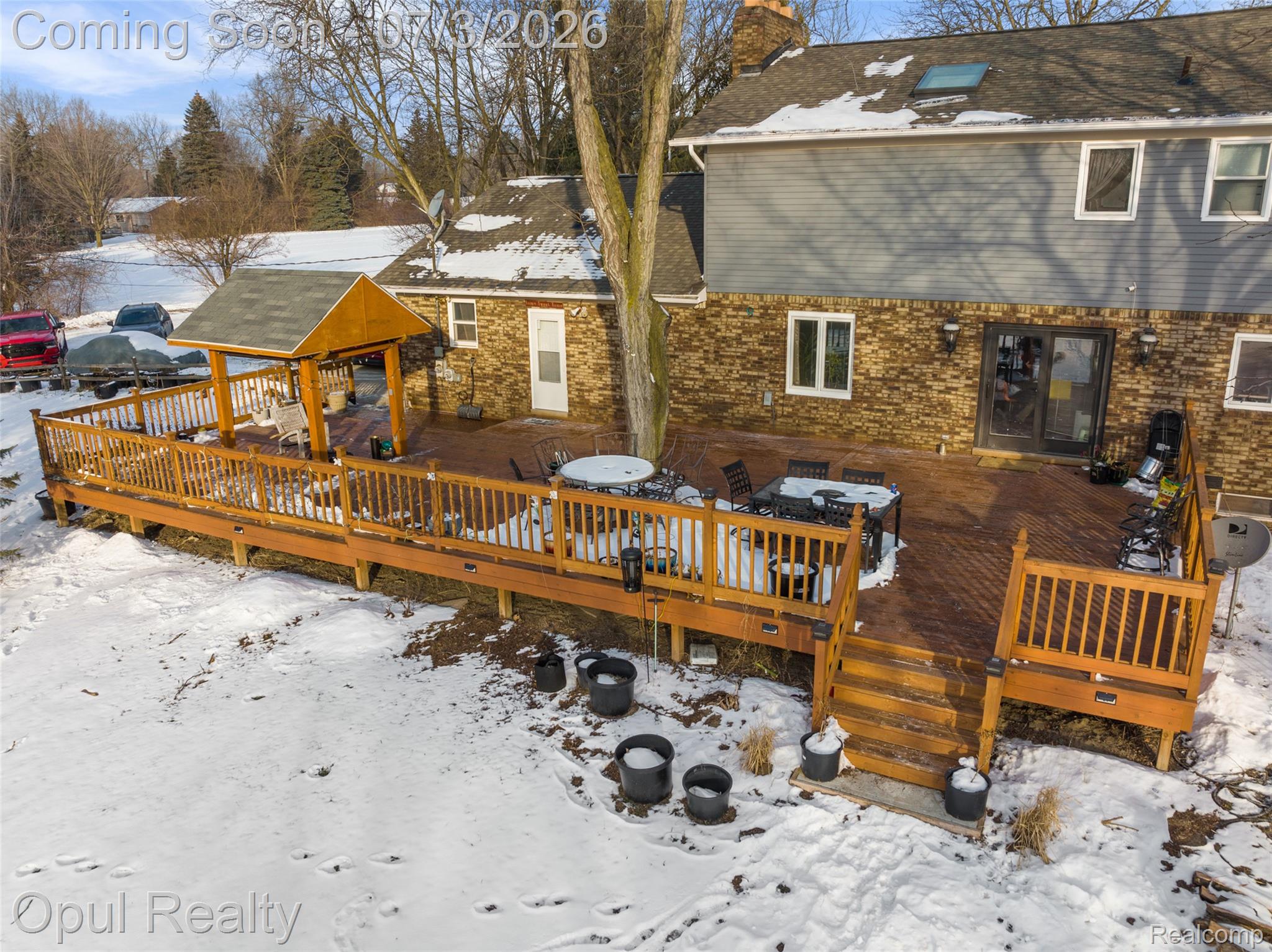8855 Gross Road