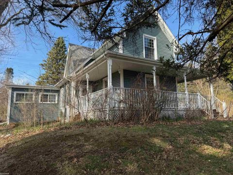 215 North Street Yale City MI 48097