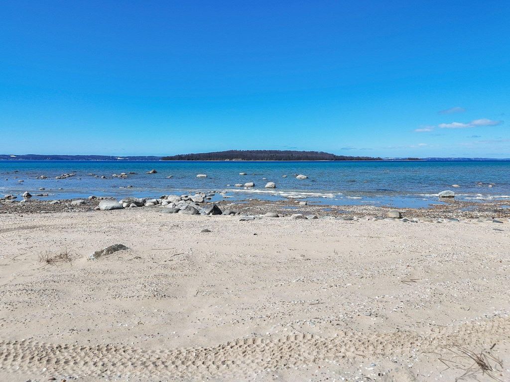 listing image 52