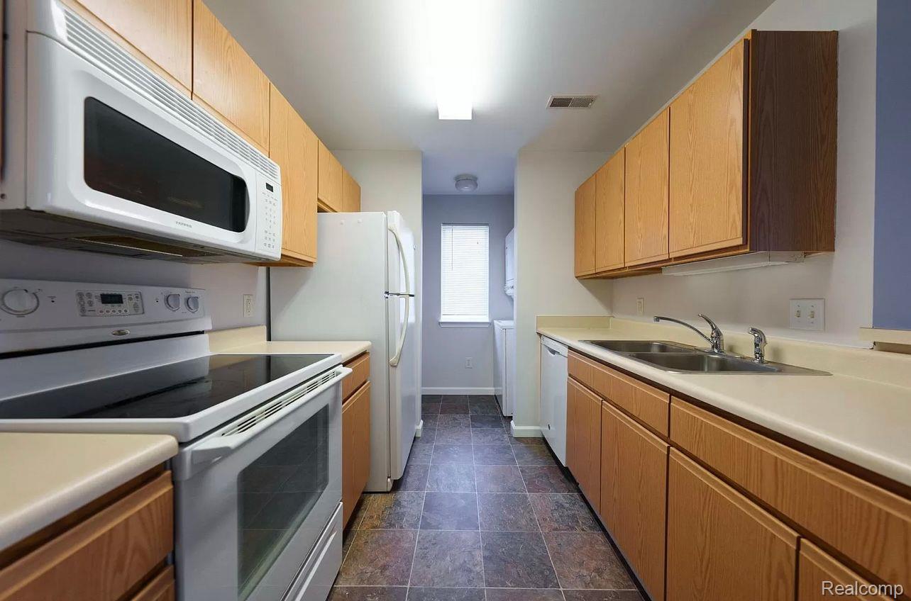 1388 CONSTANCE Drive