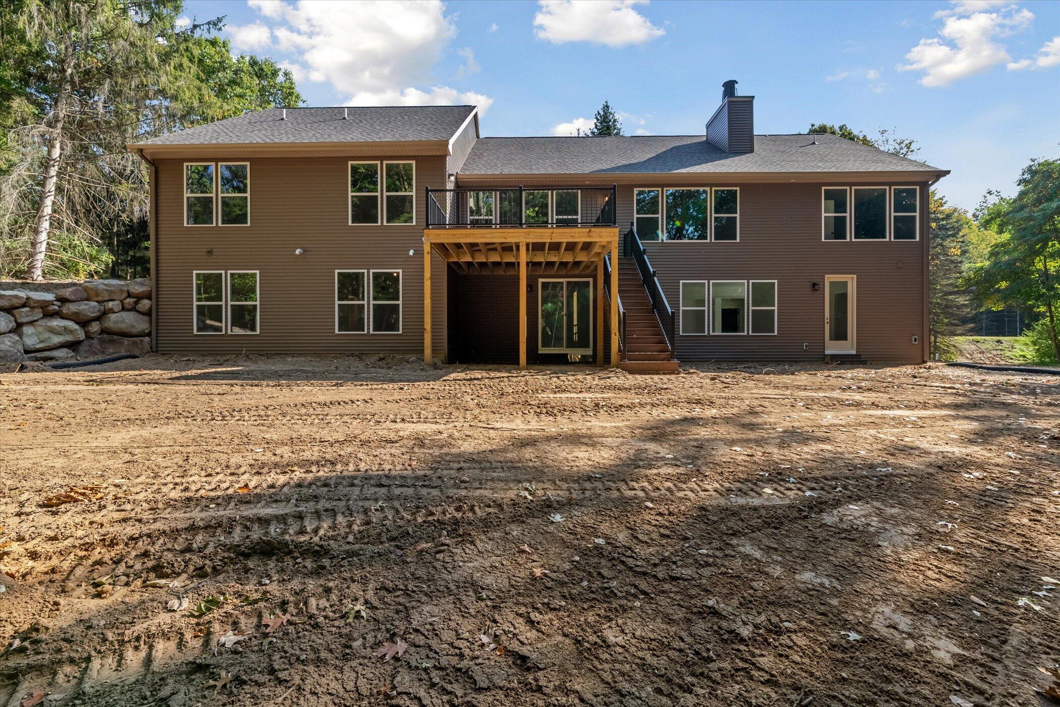 6533 Hidden Lake Circle