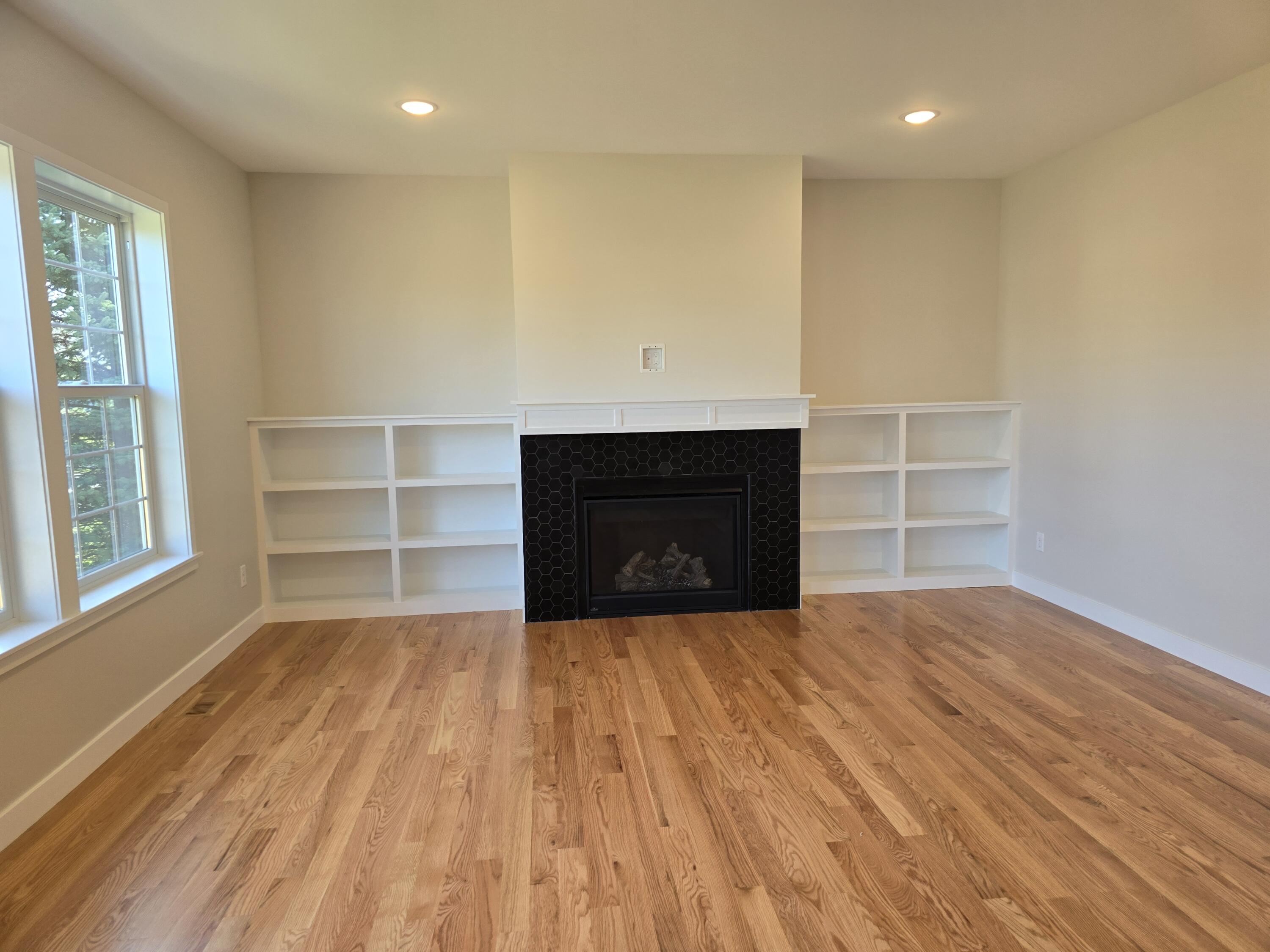 319 Sedgewood Lane