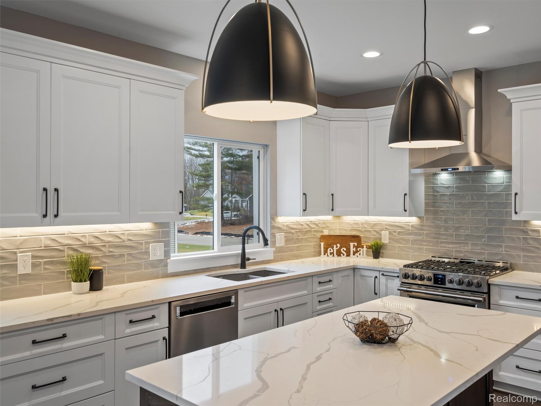 7670 Parshallville Road