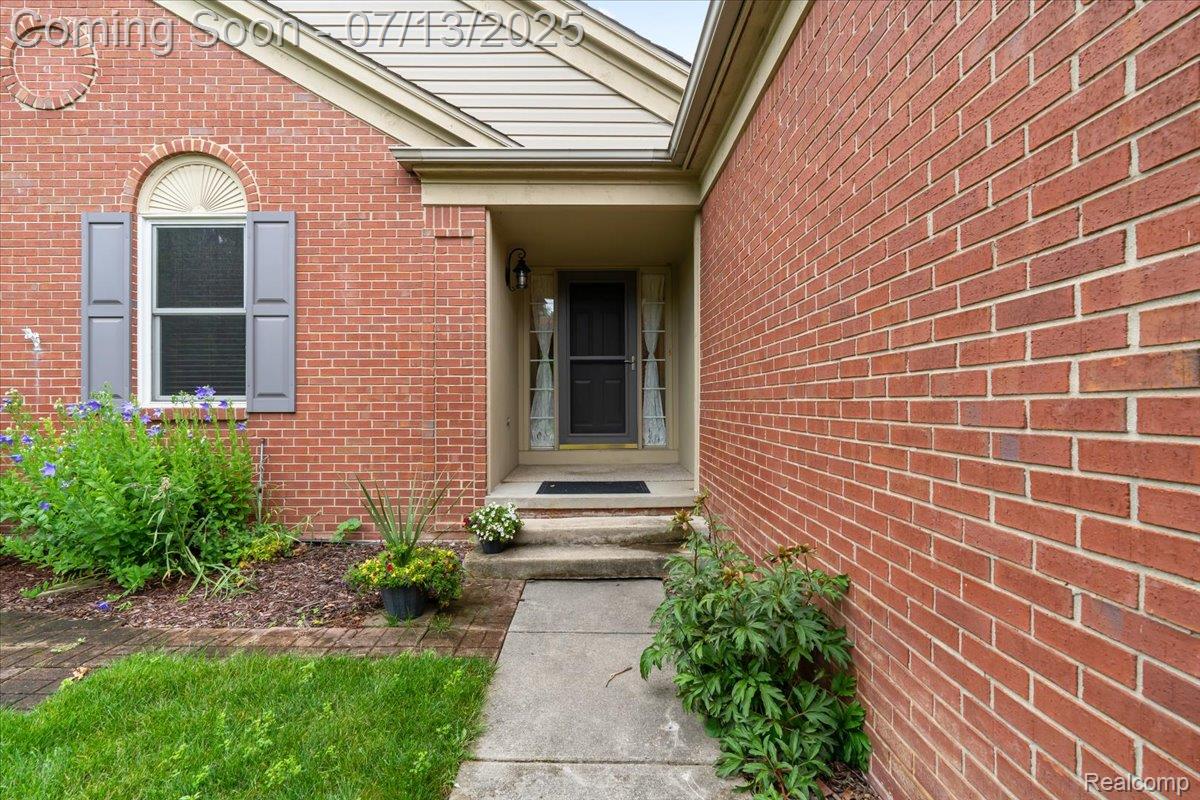 4282 Sherwood Circle