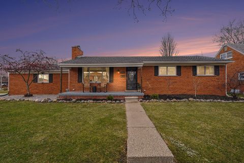 7725 N Henry Ruff Road Westland City MI 48185