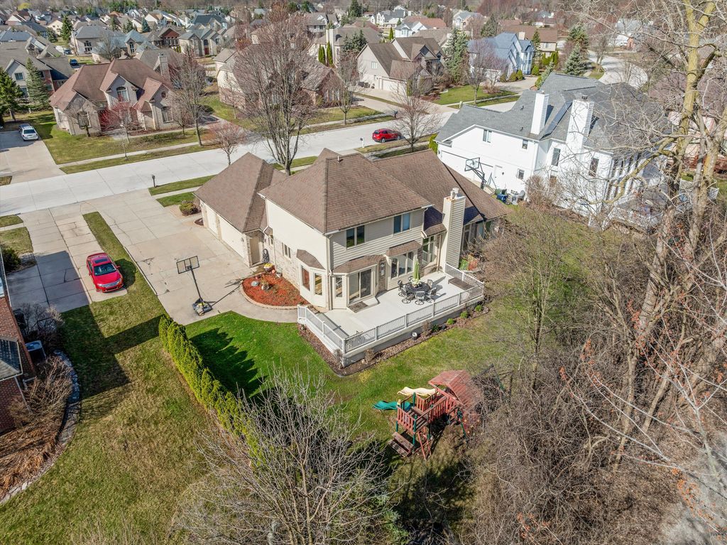 listing image 24