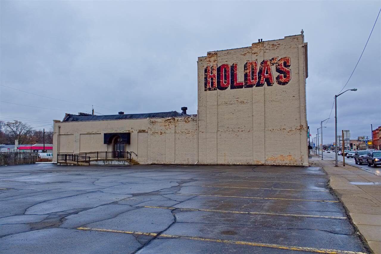 528 E Michigan Avenue