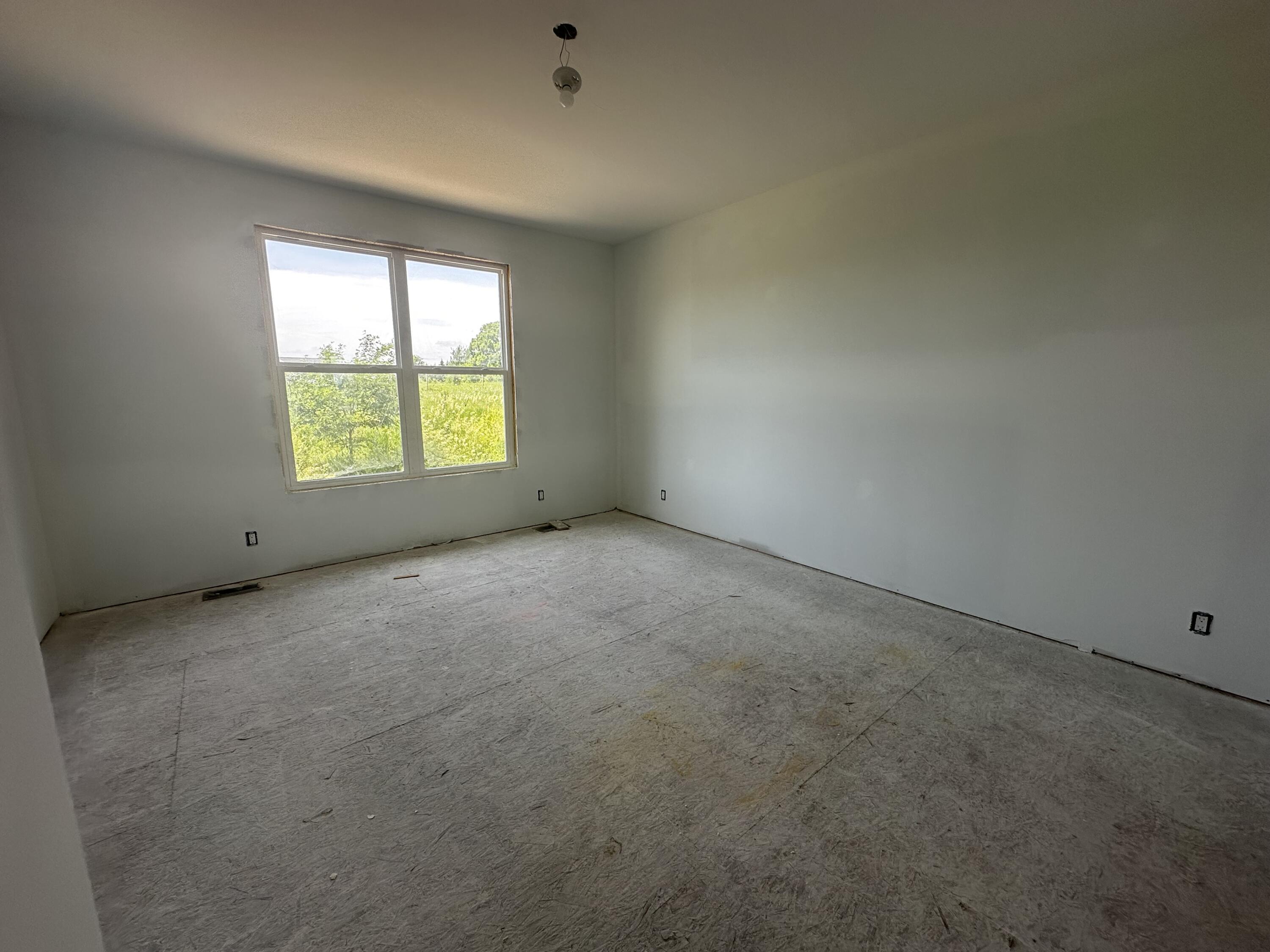 8305 Eagle Peak Drive