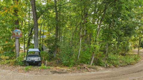 000 E CANYON Drive Milford Charter Township MI 48380