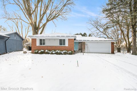 720 Hamlet Court Auburn Hills City MI 48326