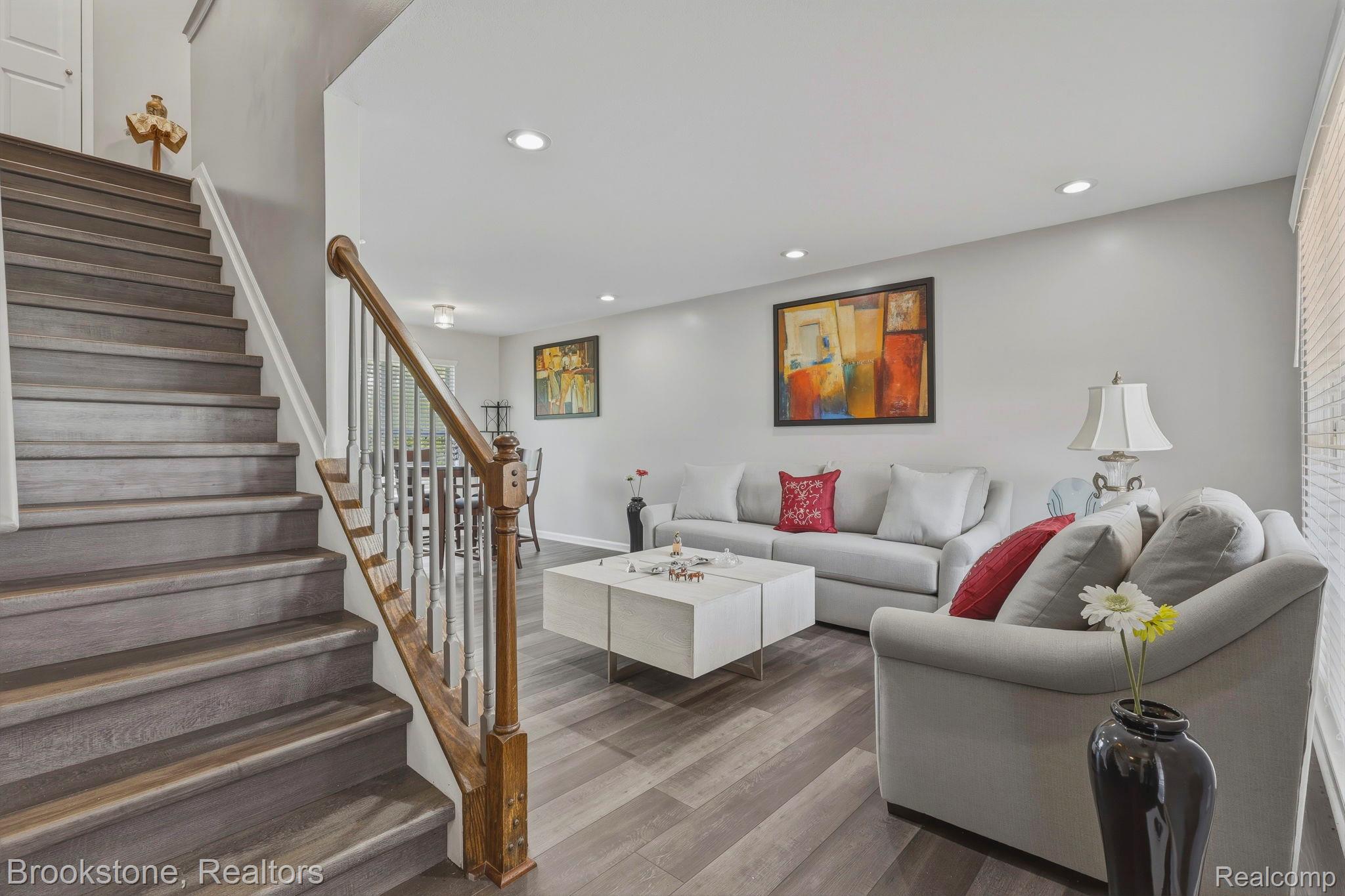 30640 Nelson Circle