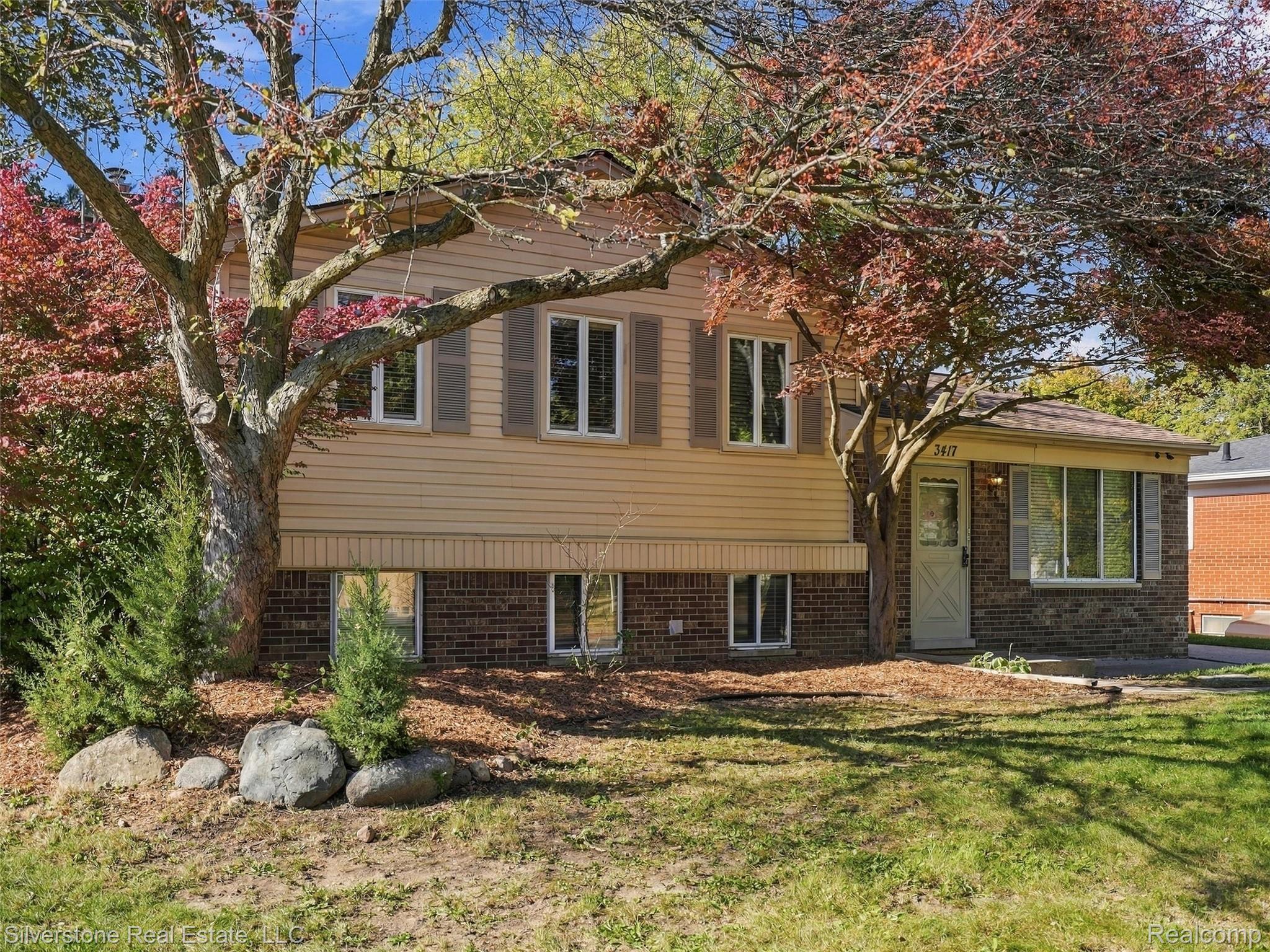 3417 Rowland Court
