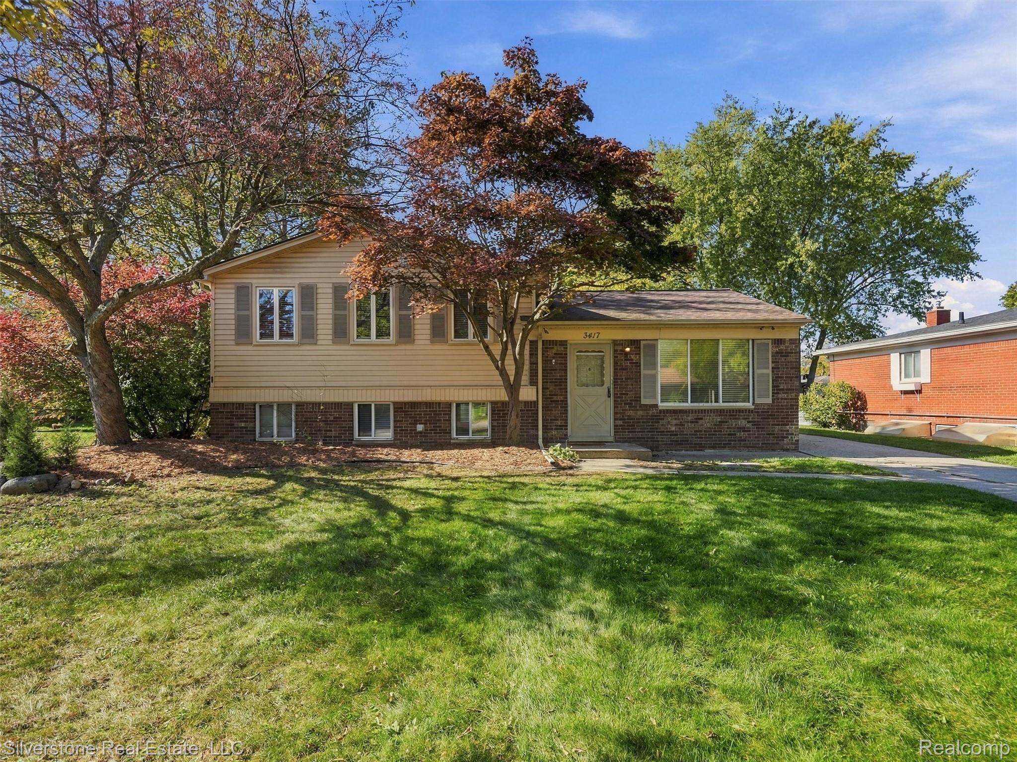 3417 Rowland Court