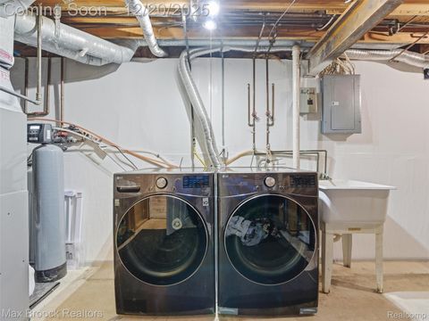 Tiny photo for 3655 Walnut, West Bloomfield Charter Township, MI 48324 (MLS # 20251060904)