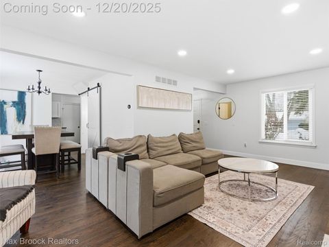 Tiny photo for 3655 Walnut, West Bloomfield Charter Township, MI 48324 (MLS # 20251060904)