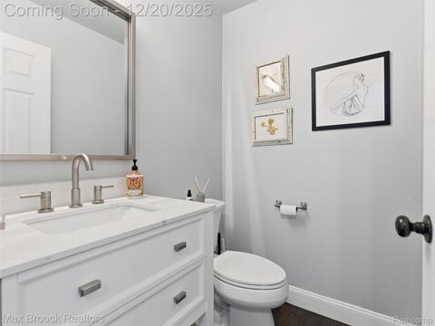 Tiny photo for 3655 Walnut, West Bloomfield Charter Township, MI 48324 (MLS # 20251060904)