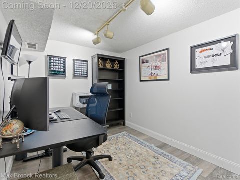 Tiny photo for 3655 Walnut, West Bloomfield Charter Township, MI 48324 (MLS # 20251060904)