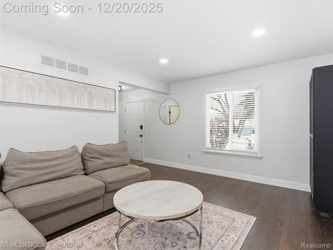 Tiny photo for 3655 Walnut, West Bloomfield Charter Township, MI 48324 (MLS # 20251060904)