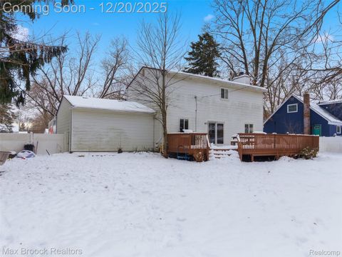 Tiny photo for 3655 Walnut, West Bloomfield Charter Township, MI 48324 (MLS # 20251060904)