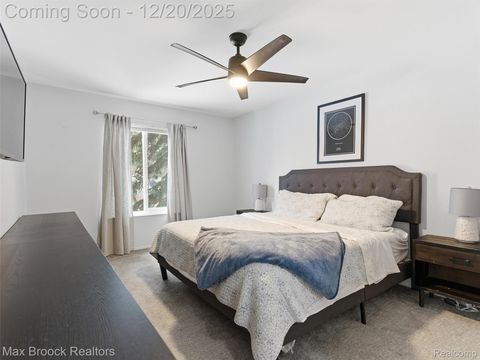 Tiny photo for 3655 Walnut, West Bloomfield Charter Township, MI 48324 (MLS # 20251060904)