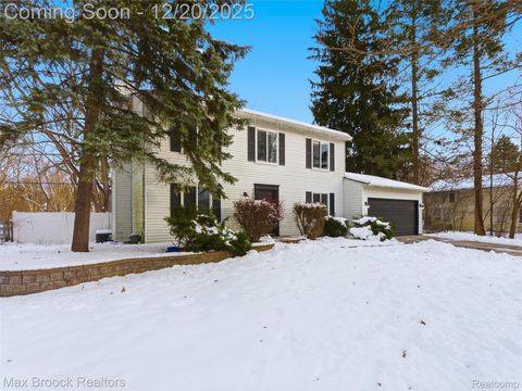 Tiny photo for 3655 Walnut, West Bloomfield Charter Township, MI 48324 (MLS # 20251060904)